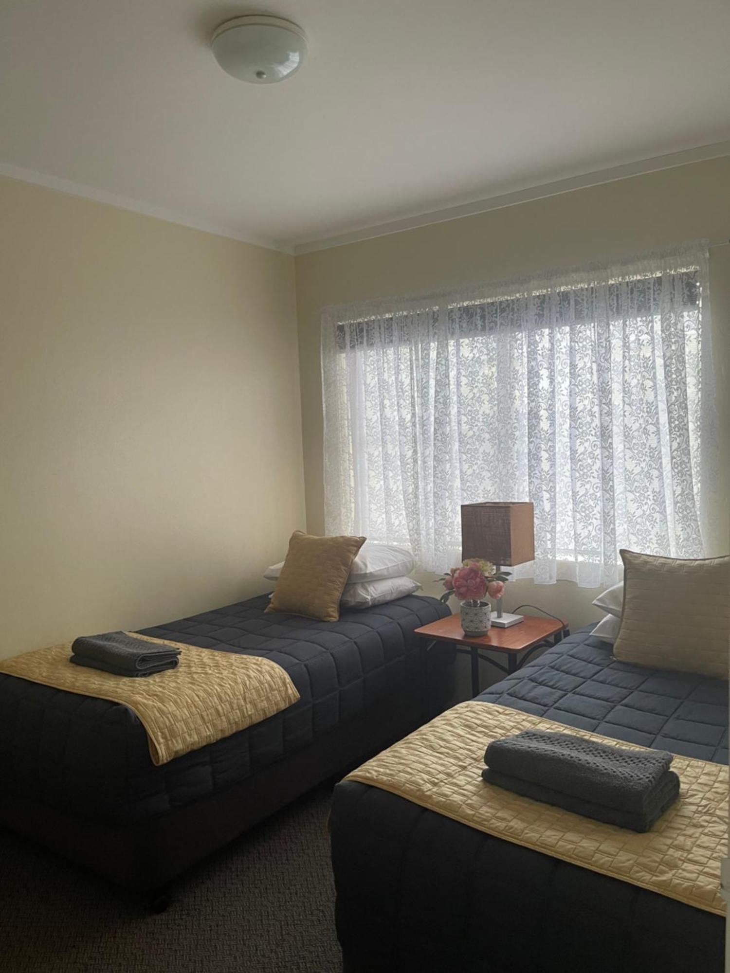 Westwood Motor Inn Armidale Esterno foto
