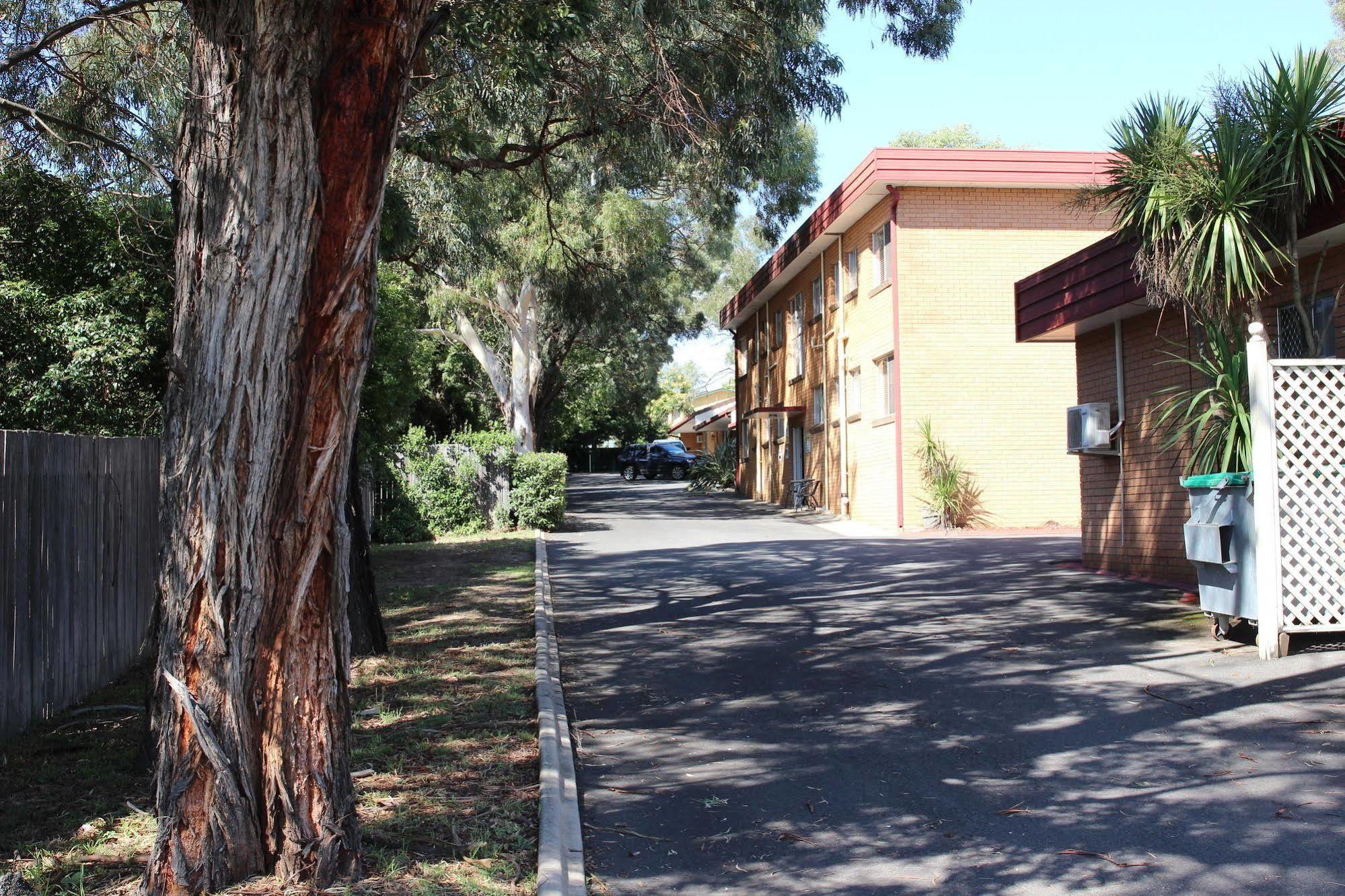 Westwood Motor Inn Armidale Esterno foto
