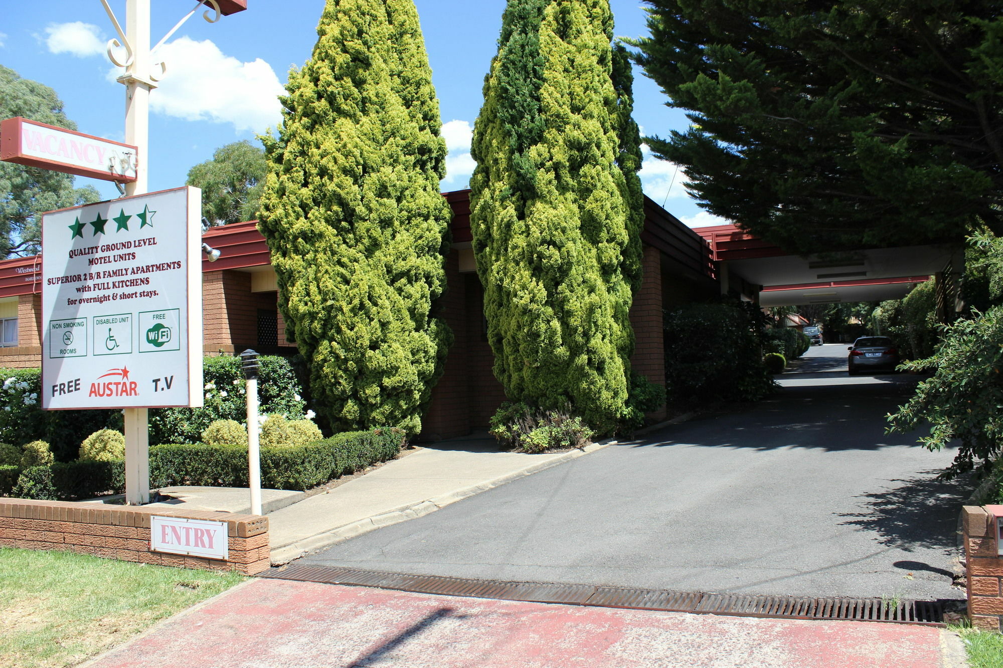 Westwood Motor Inn Armidale Esterno foto